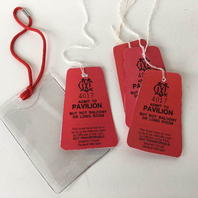 TICKETS, Horse Racing - Members Red
